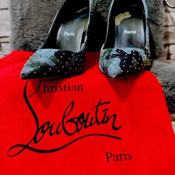 Sold ****Christan Louboutin 37 * OBO * - Picture 8 of 11